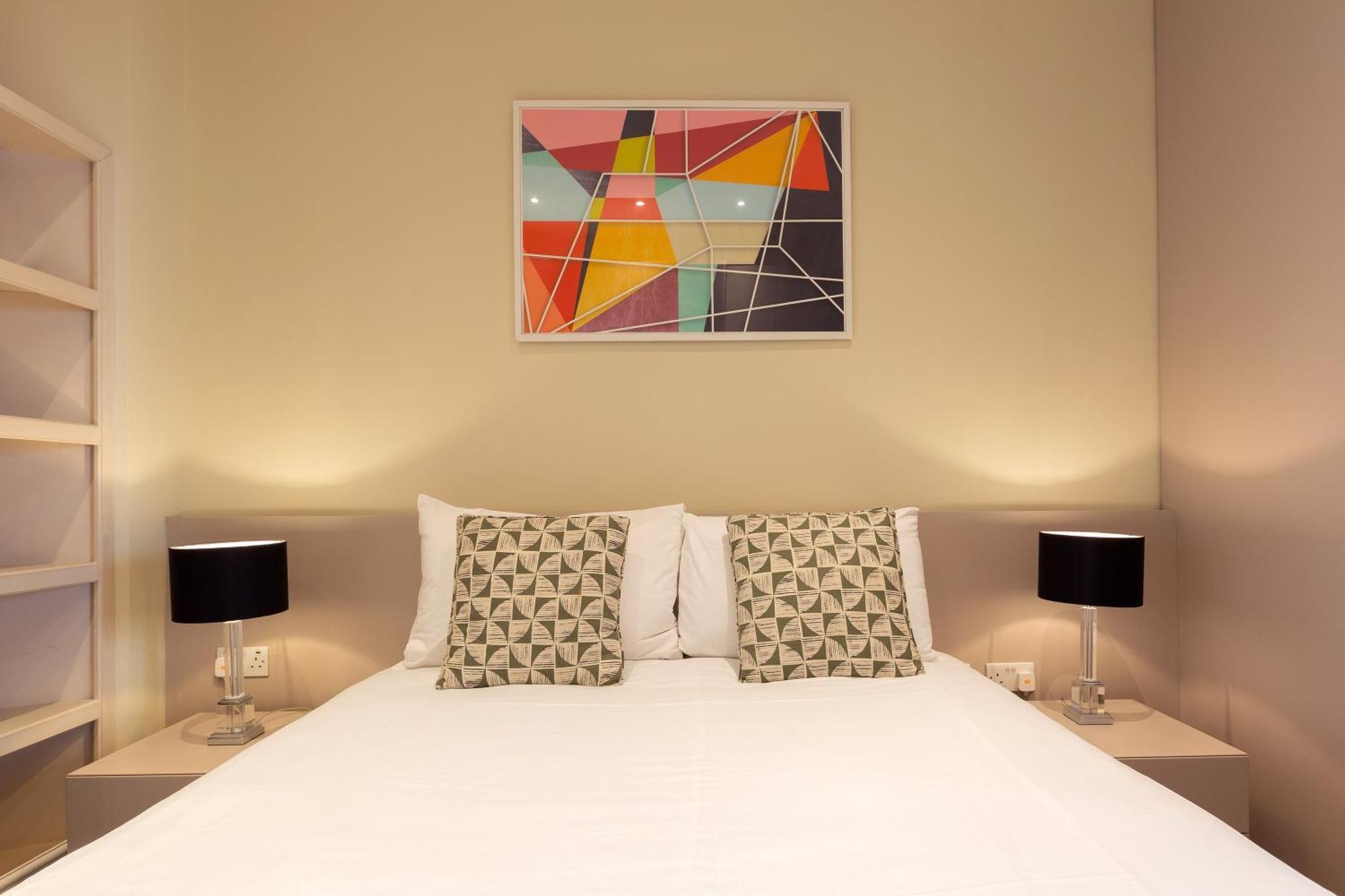 Superb One Bedroom Apartment In Soho لندن المظهر الخارجي الصورة